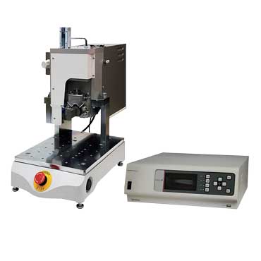 Ultrasonic welding machine